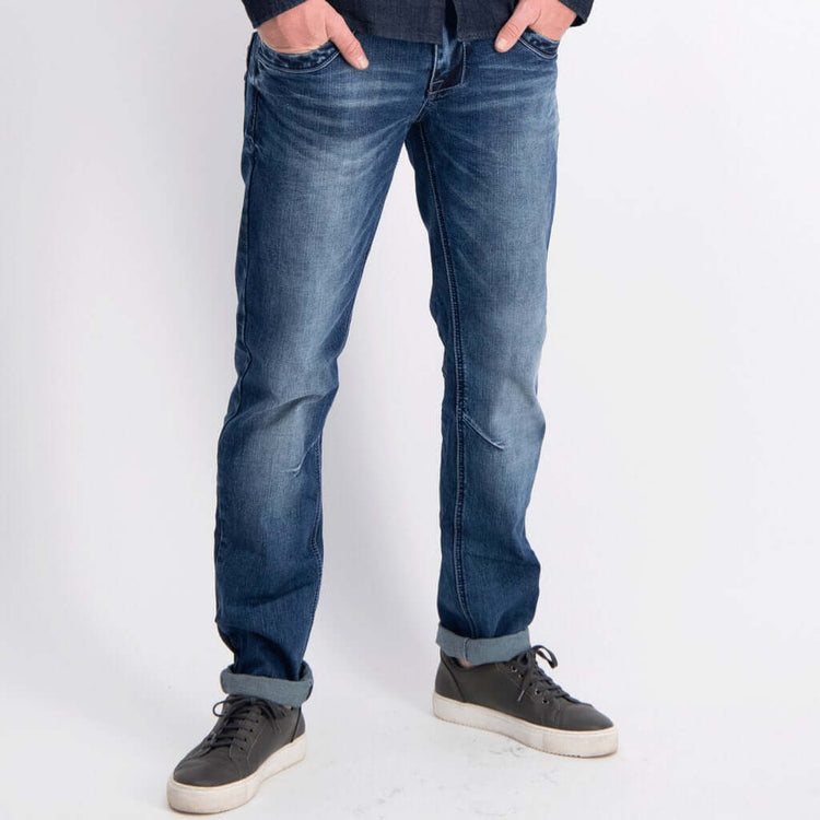 Stoere Cars Jeans Blackstar in een verweerde look, regular pasvorm, ideaal voor elke casual outfit.