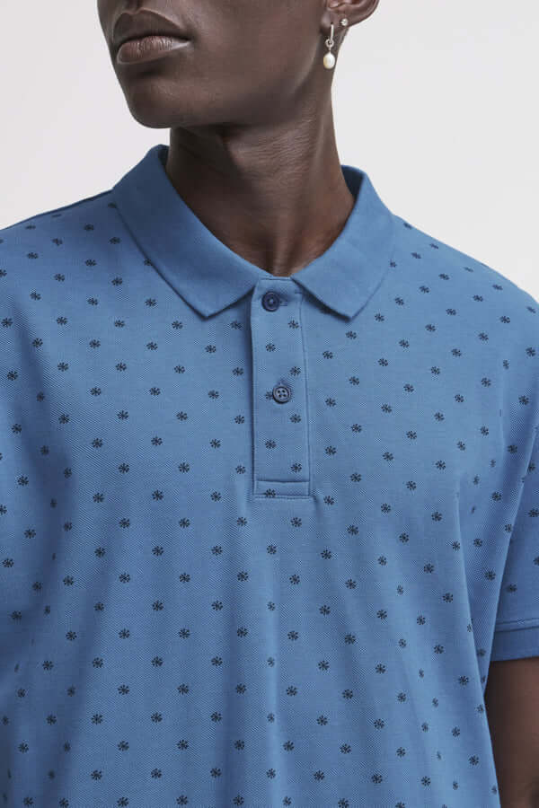 BLEND Polo BHETON 100% katoen in blauw met knoopsluiting en opdruk voor een stoere look.