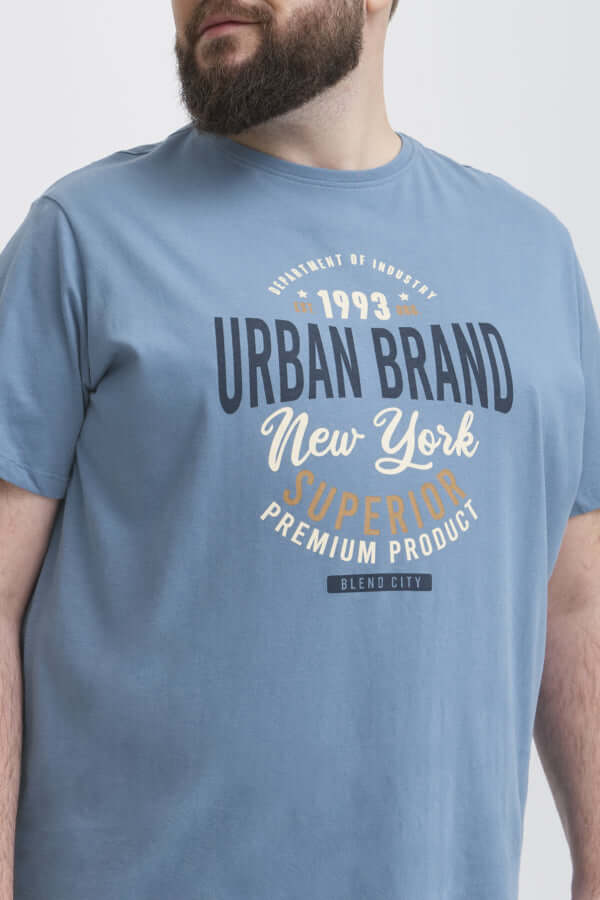Blend T-Shirt in lichtblauw met Urban Brand print, ronde hals, 100% katoen, grote maten 2XL t/m 6XL.