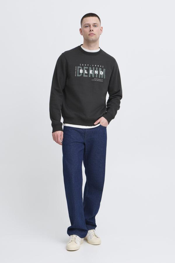 Blend BHIB sweatshirt heren zwart – voorzijde model