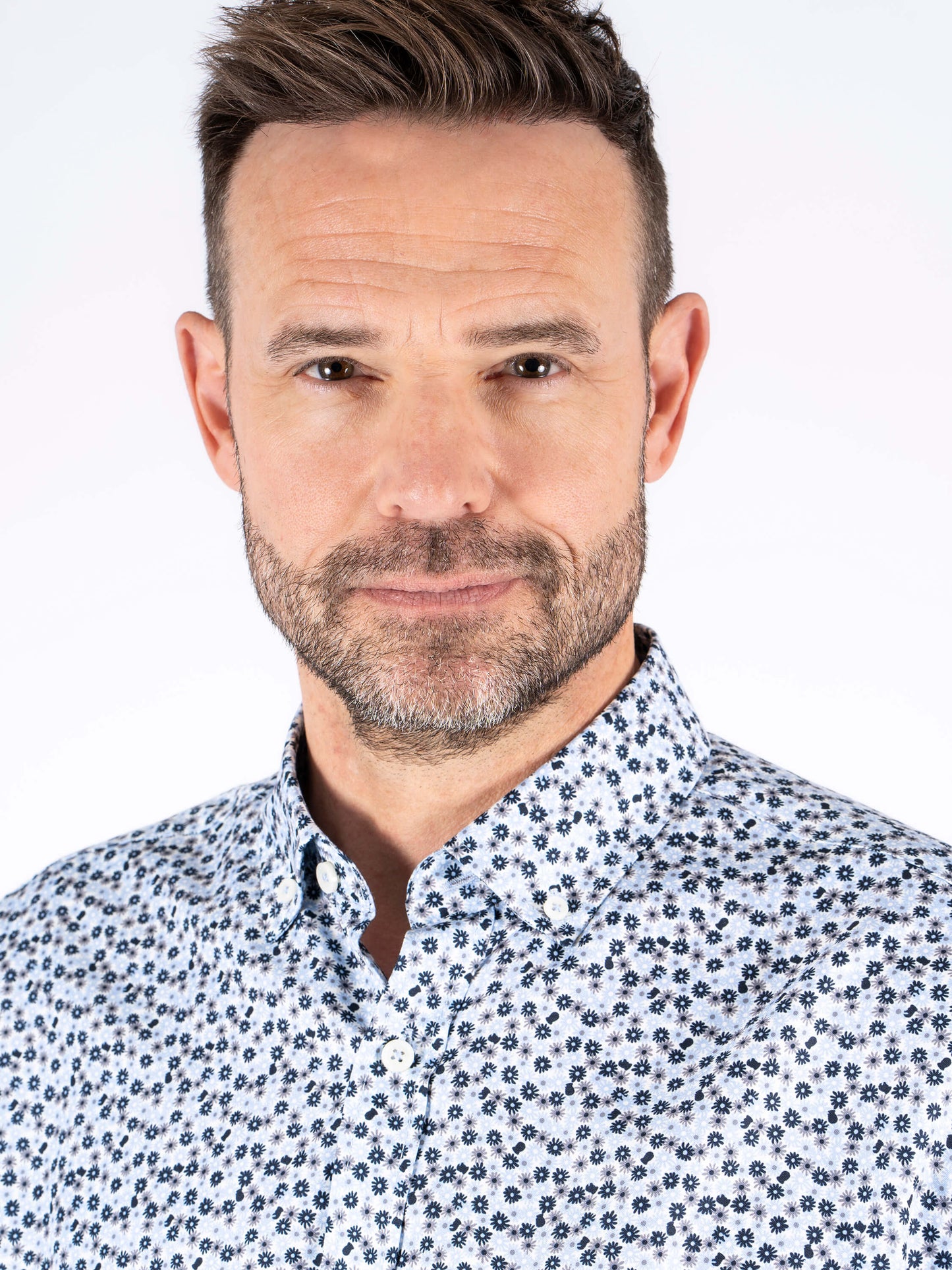 PEanderson LS heren Steel Grey – voorzijde close up
