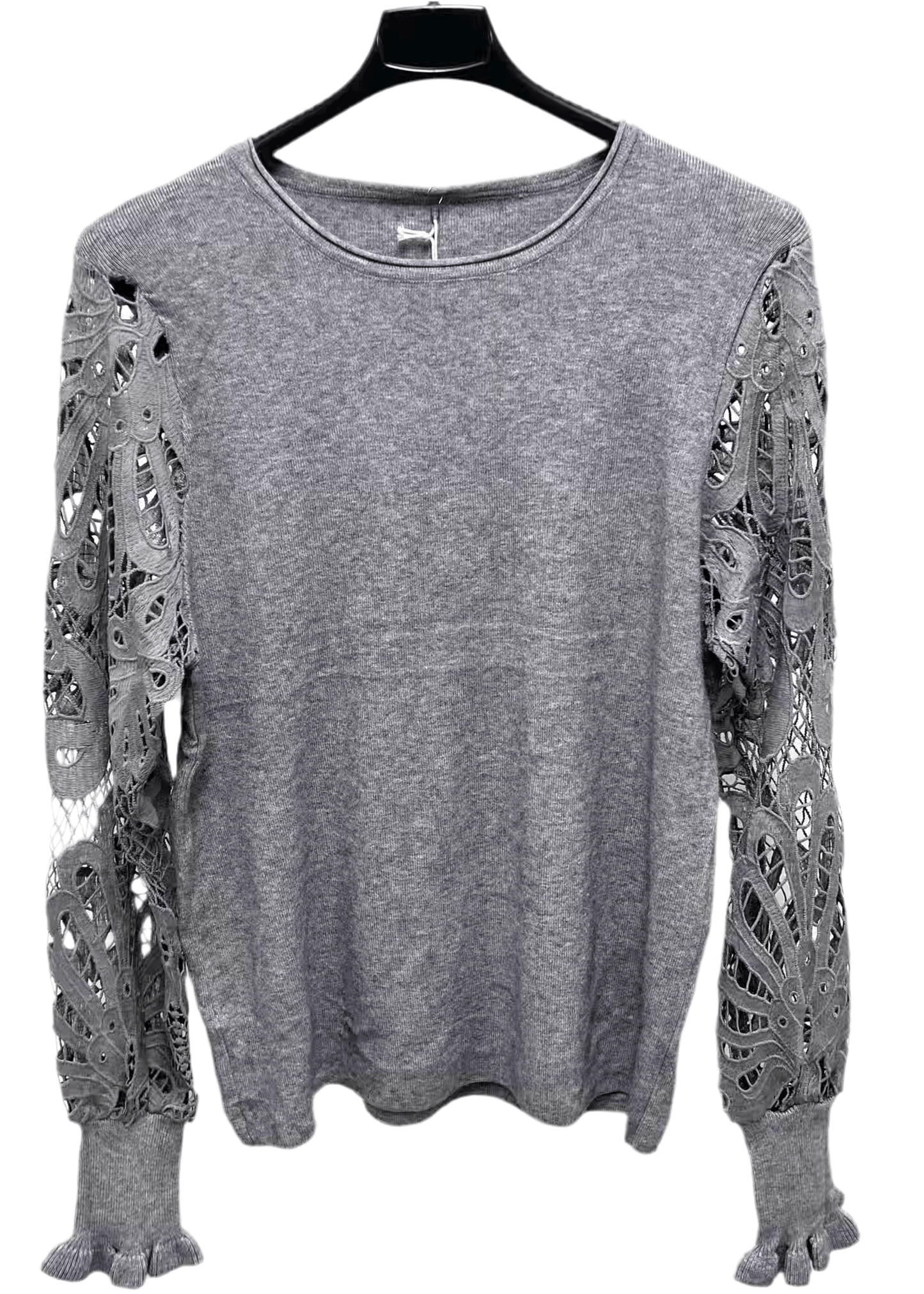 Top Shamira Grijs met mooie kanten mouwen, ideaal voor casual of chique outfits in maat S, M en L.