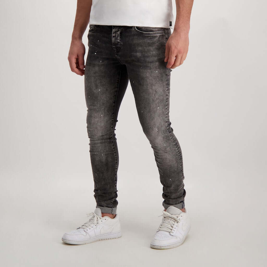 Cars Jeans Dust Black verfspetten voorzijde