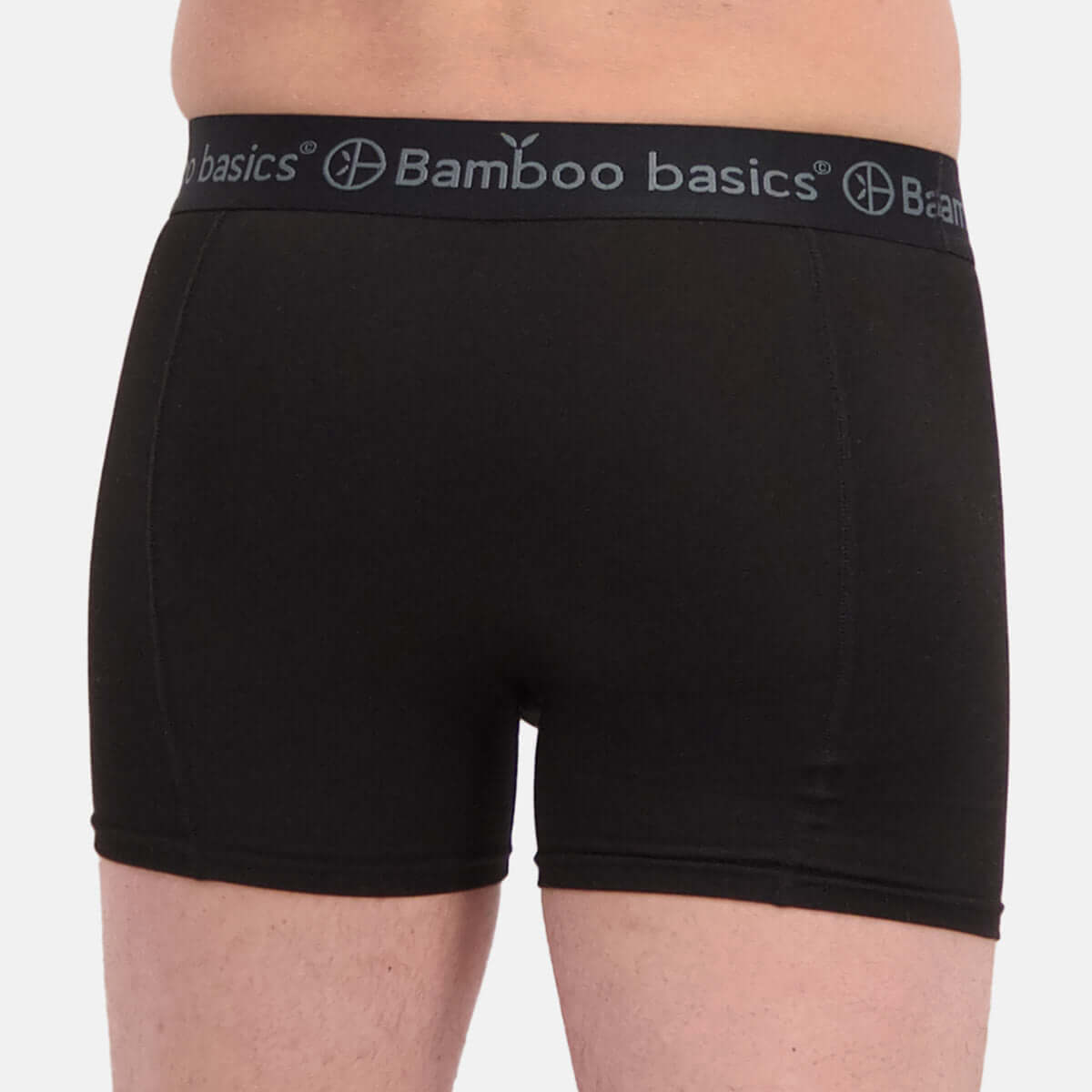 Boxershort RICO 009 Black (3-pack) - achterkantweergave van zwarte boxershort van Bamboo Basics.