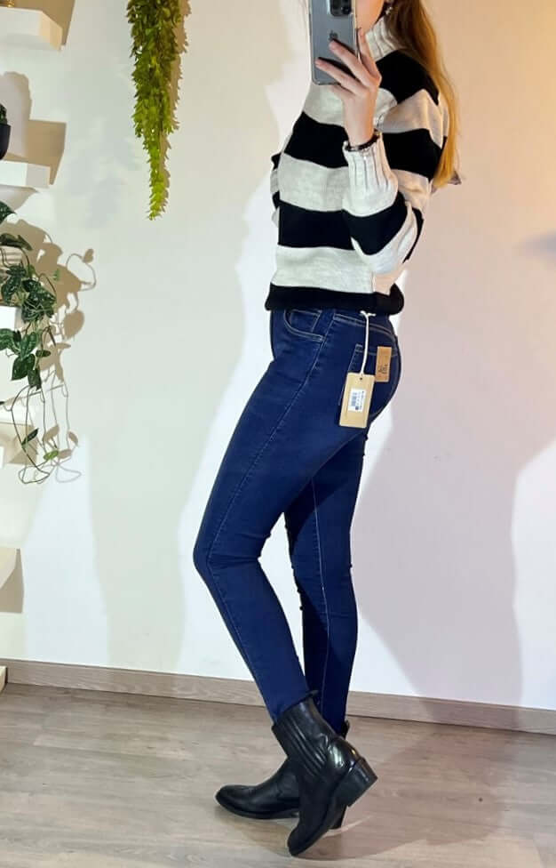 Toxik Jeans donkerblauw zijkant