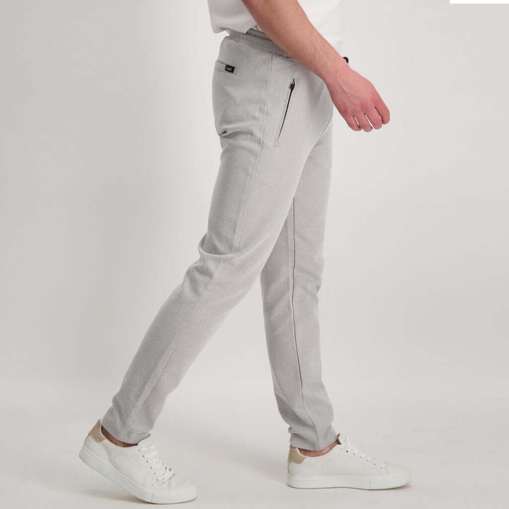 Cars Jeans Grope steen-grijze joggers voor heren, slim fit, met ritszakken en trekkoord, perfect voor casual gebruik.